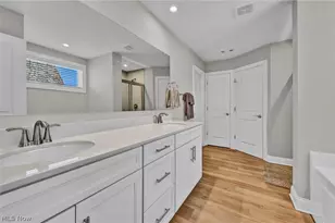 180 Country Mdw Ln, Wadsworth, OH 44281 - Photo 39