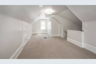 92 E Ido Avenue, Akron, OH 44301 - Photo 21