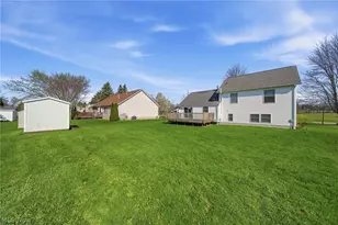 2382 Mt Pleasant St NE, Canton, OH 44721 - Photo 37