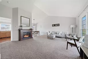 2382 Mt Pleasant St NE, Canton, OH 44721 - Photo 3