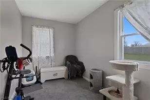 415 N Glenellen Ave, Youngstown, OH 44509 - Photo 13