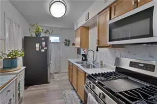 415 N Glenellen Ave, Youngstown, OH 44509 - Photo 7