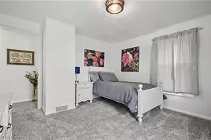 1101 Princehorn Ave NW, North Lawrence, OH 44669 - Photo 13