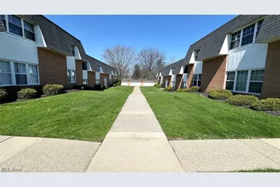 6960 S Parkway Drive, Middleburg Heights, OH 44130 - Photo 21