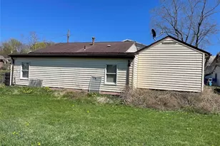 234 N Bridge St, Newcomerstown, OH 43832 - Photo 5