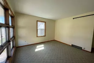234 N Bridge St, Newcomerstown, OH 43832 - Photo 7