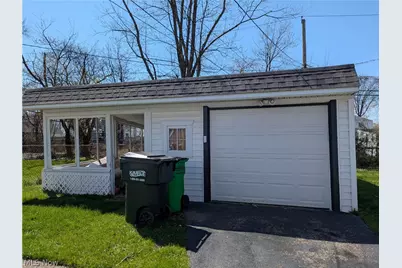 1490 E 250th Street, Euclid, OH 44117 - Photo 3