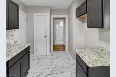 14012 Shaw Avenue, Loveland, OH 44112 - Photo 11