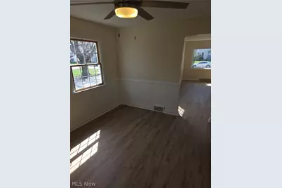 582 Roxbury Avenue, Youngstown, OH 44502 - Photo 15