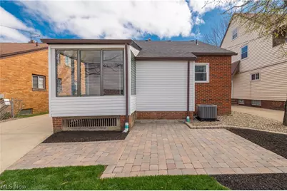6392 Doncaster Avenue, Parma, OH 44129 - Photo 7