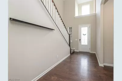 9403 Grace Drive, Twinsburg, OH 44087 - Photo 7