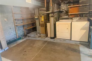 68298 Orchard Ave, Bridgeport, OH 43912 - Photo 13