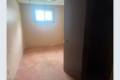 68298 Orchard Avenue, Bridgeport, OH 43912 - Photo 13