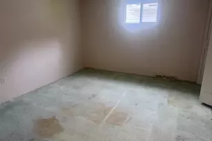 68298 Orchard Ave, Bridgeport, OH 43912 - Photo 9