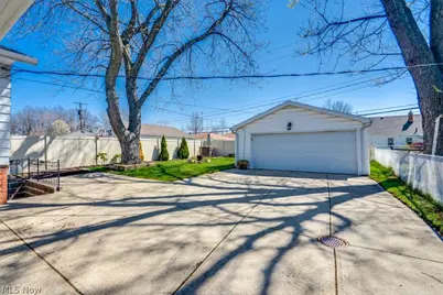 26288 Aaron Drive, Euclid, OH 44132 - Photo 33