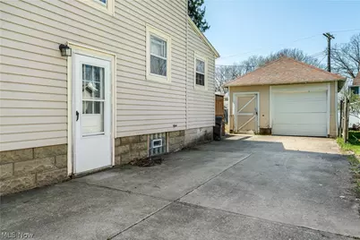 4303 Birchwood Avenue, Ashtabula, OH 44004 - Photo 25