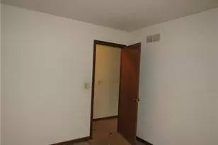 1615 E 84th St, Loveland, OH 44103 - Photo 13