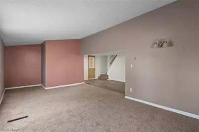 2523 Sherr Avenue SE, Canton, OH 44707 - Photo 9