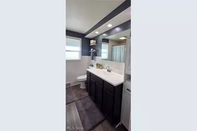 5581 Middlebranch Avenue NW, Canton, OH 44721 - Photo 7