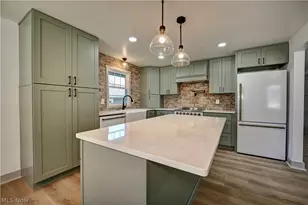 212 High St, Dover, OH 44622 - Photo 5