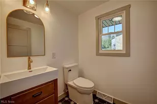 212 High St, Dover, OH 44622 - Photo 23
