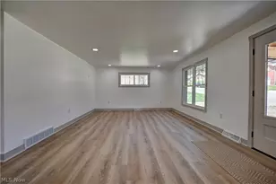 212 High St, Dover, OH 44622 - Photo 11