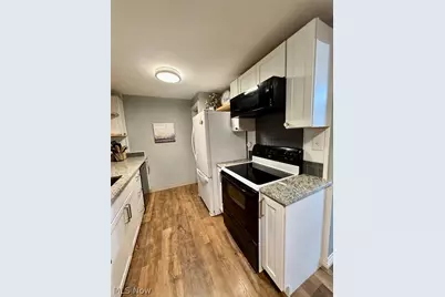 9831 Sunrise Boulevard #P27, North Royalton, OH 44133 - Photo 17