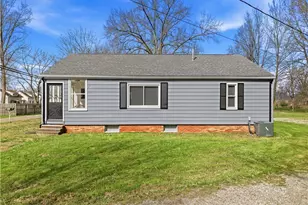 335 N 11th St, Sebring, OH 44672 - Photo 43