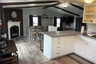 2276 Lodge Rd SW, Sherrodsville, OH 44675 - Photo 3