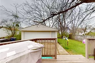 5162 Oakmont Dr, Lyndhurst, OH 44124 - Photo 35
