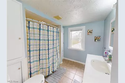 5162 Oakmont Drive, Lyndhurst, OH 44124 - Photo 17
