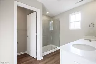 945-4 Memory Ln, Aurora, OH 44202 - Photo 27