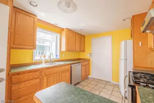 602 Frost Rd, Streetsboro, OH 44241 - Photo 3