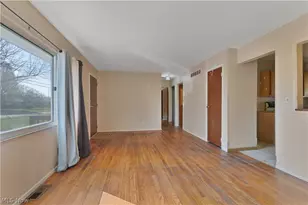 4465 Burkey Rd, Austintown, OH 44515 - Photo 3