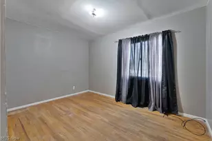 4465 Burkey Rd, Austintown, OH 44515 - Photo 13