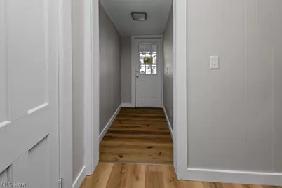 260 Courtland Boulevard, Eastlake, OH 44095 - Photo 17