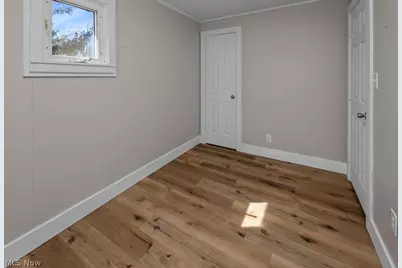 260 Courtland Boulevard, Eastlake, OH 44095 - Photo 13