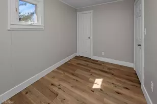 260 Courtland Blvd, Eastlake, OH 44095 - Photo 13