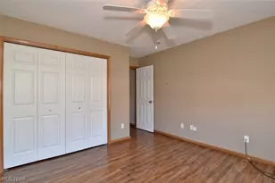 8337 Burlington Dr, North Ridgeville, OH 44039 - Photo 35