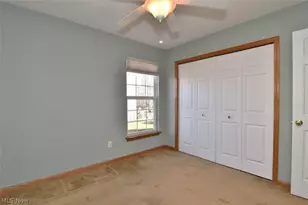 8337 Burlington Dr, North Ridgeville, OH 44039 - Photo 31