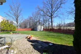 8337 Burlington Dr, North Ridgeville, OH 44039 - Photo 37