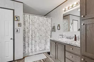 4822 Valley Hills Dr, Ravenna, OH 44266 - Photo 15