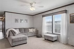 4822 Valley Hills Dr, Ravenna, OH 44266 - Photo 5