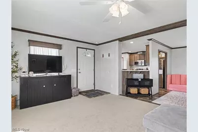 4822 Valley Hills Drive, Ravenna, OH 44266 - Photo 3