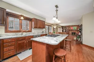 3470 Hunters Crossing, Stow, OH 44224 - Photo 13