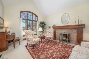 3470 Hunters Crossing, Stow, OH 44224 - Photo 9