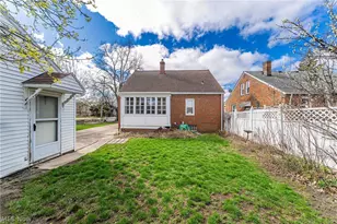 19605 Kewanee Ave, Loveland, OH 44119 - Photo 33