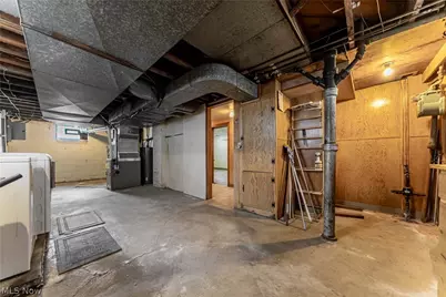 19605 Kewanee Avenue, Loveland, OH 44119 - Photo 29