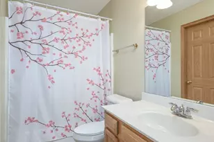 1432 Waters Edge Dr, Akron, OH 44313 - Photo 13