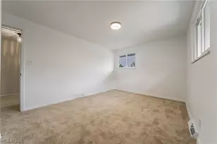 3181 Parmalee Dr, Green Hills, OH 44131 - Photo 19